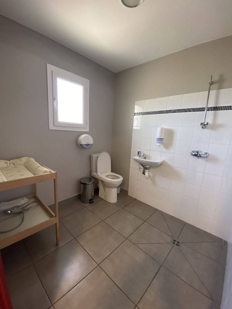 locaux accessibles PMR à louer velaux