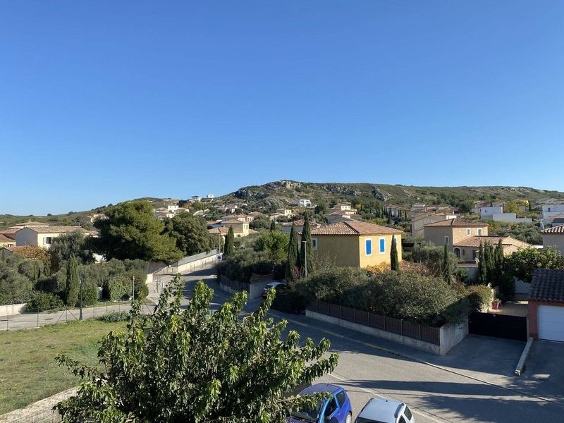 appartement à vendre avec vue lançon de provence 13